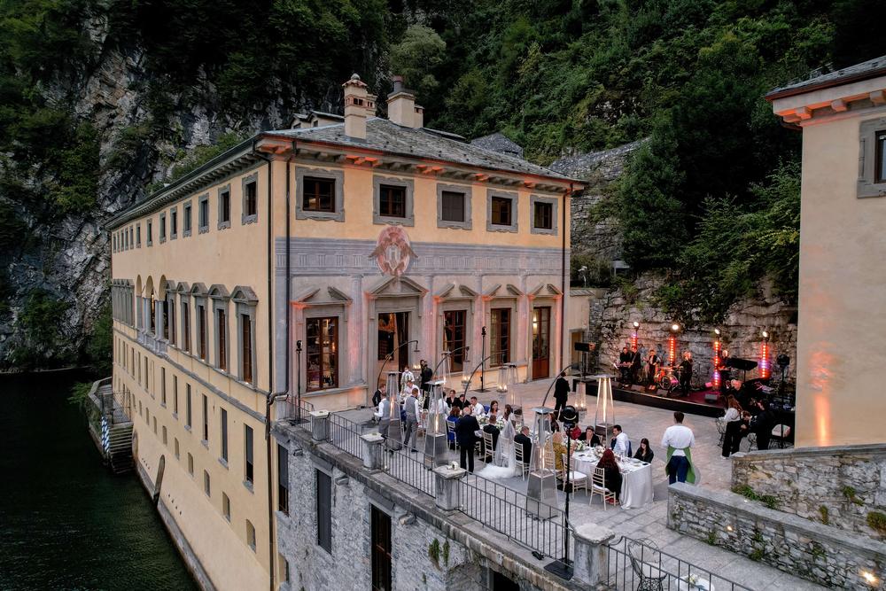 Lake Como views from Villa Pliniana wedding venue